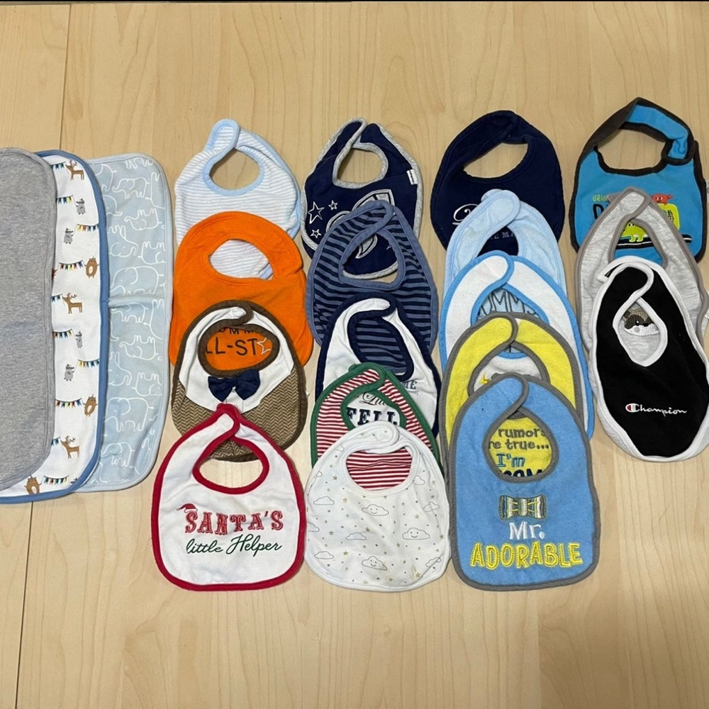 Baby bibs lot
